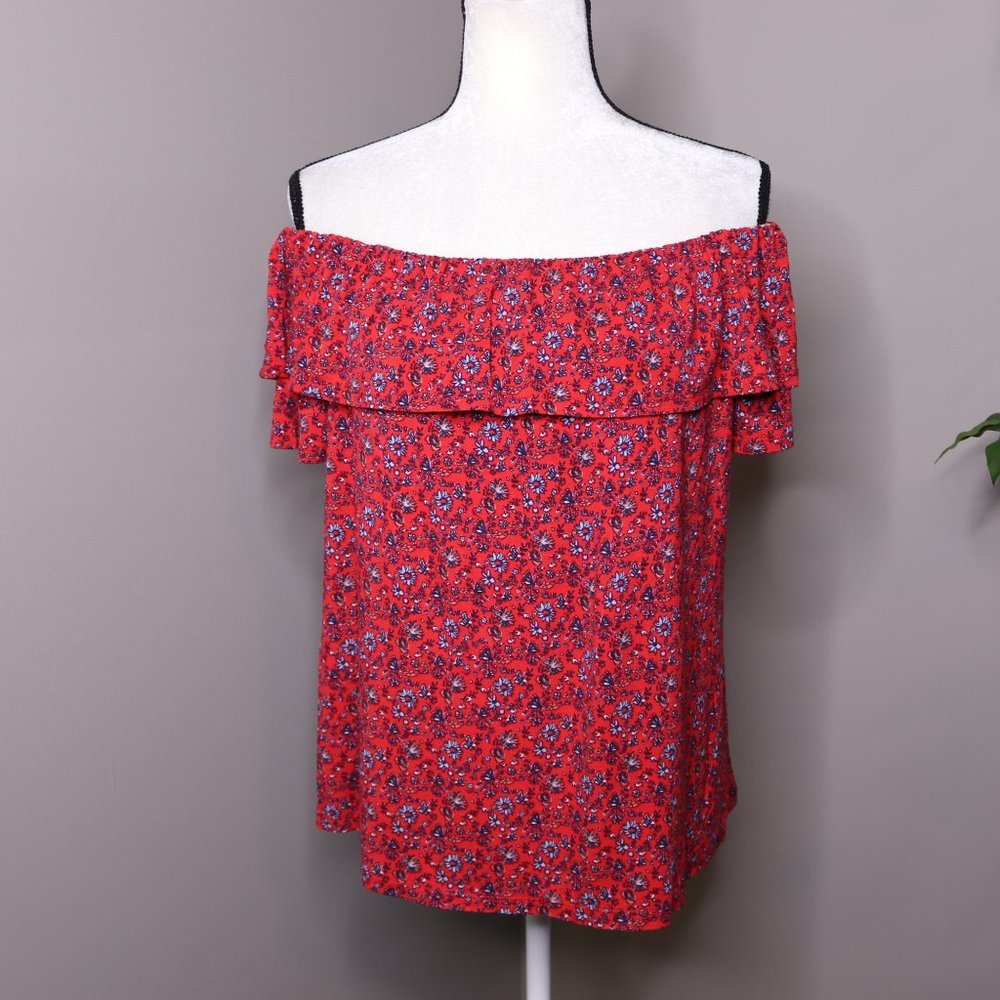 Off-Shoulder Red Floral Ruffle Top - Picture 2 of 7